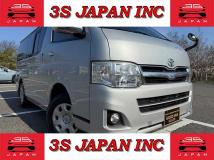 2011 Toyota Hiace Van