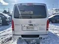 2006 Toyota Hiace Van