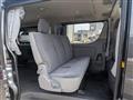 2005 Toyota Regiusace Van