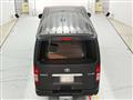 2004 Toyota Hiace Van