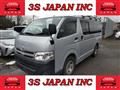 2013 Toyota Regiusace Van