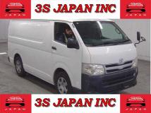 2010 Toyota Regiusace Van