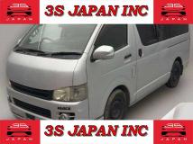 2004 Toyota Hiace Van