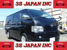 2004 Toyota Hiace Van