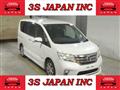 2013 Nissan Serena