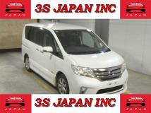 2013 Nissan Serena
