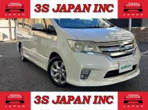 2013 Nissan Serena
