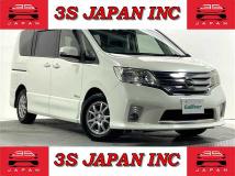 2013 Nissan Serena