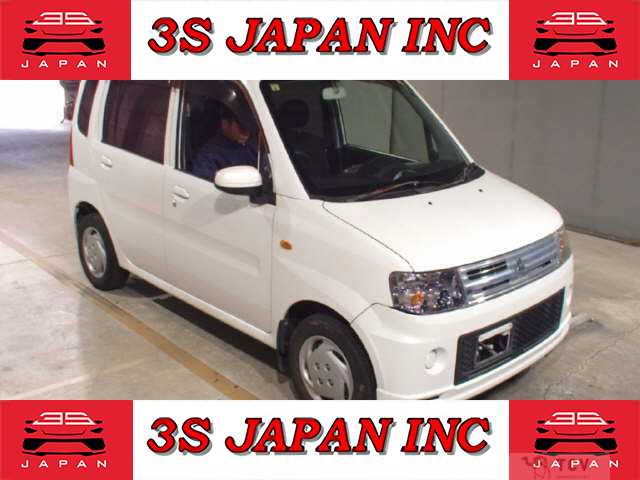 2012 Mitsubishi Toppo