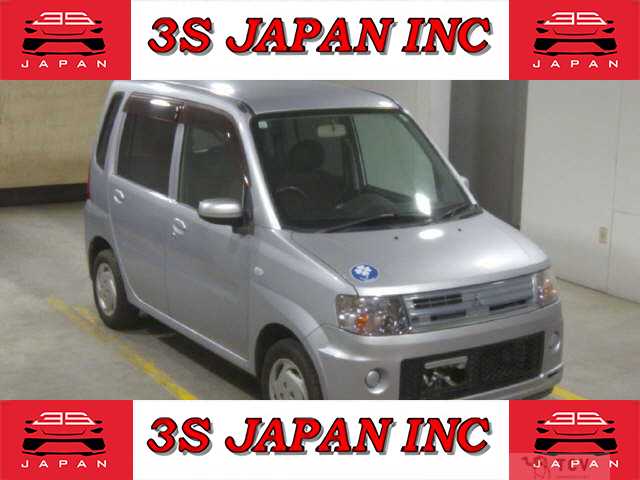 2010 Mitsubishi Toppo