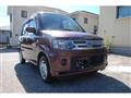 2010 Mitsubishi Toppo