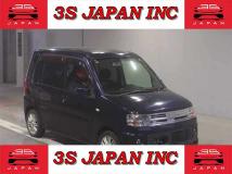 2010 Mitsubishi Toppo