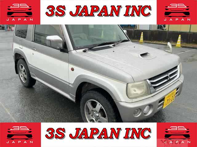 2004 Mitsubishi Pajero Mini