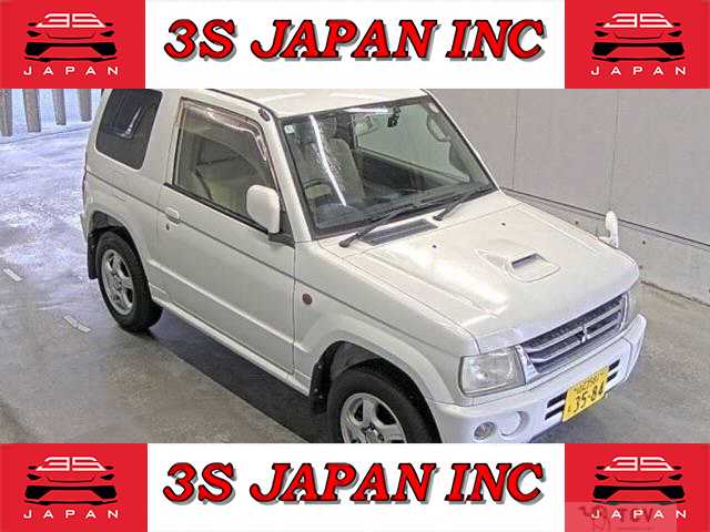 2004 Mitsubishi Pajero Mini