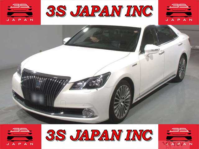 2014 Toyota Crown Majesta