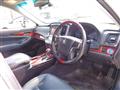 2014 Toyota Crown Majesta