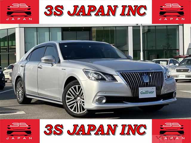 2014 Toyota Crown Majesta