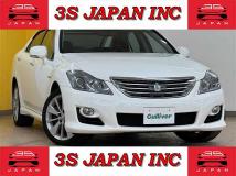 2009 Toyota Crown Hybrid