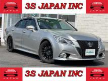 2013 Toyota Crown Athlete Series