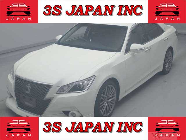 2013 Toyota Crown