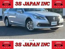 2013 Toyota Crown Royal Series