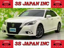 2014 Toyota Crown