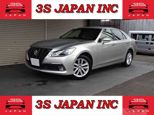 2013 Toyota Crown