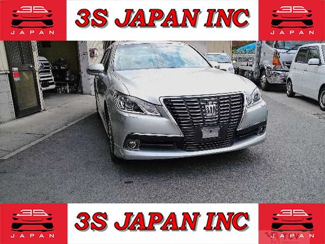 2013 Toyota Crown