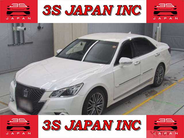 2013 Toyota Crown