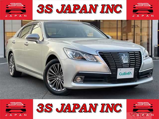 2013 Toyota Crown Royal Series
