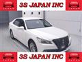 2013 Toyota Crown