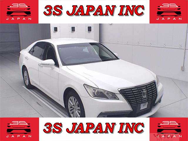2013 Toyota Crown