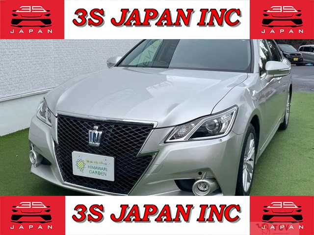 2013 Toyota Crown