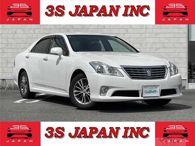 2011 Toyota Crown Royal Series