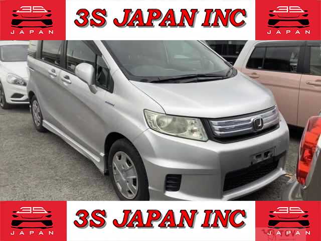 2011 Honda Freed Spike