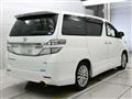 2014 Toyota Vellfire
