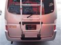 2004 Nissan Caravan