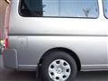 2004 Nissan Caravan