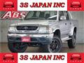 2003 Toyota Hilux