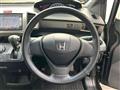 2013 Honda Freed Spike