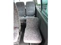 2005 Nissan Caravan