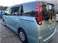 2014 Toyota Noah