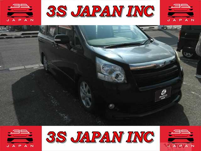 2010 Toyota Noah