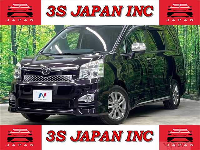 2013 Toyota Voxy