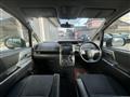 2013 Toyota Voxy