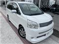 2010 Toyota Voxy