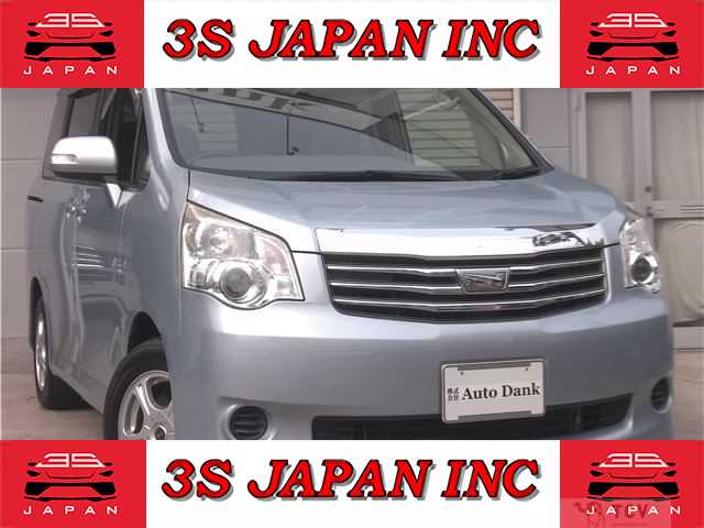 2012 Toyota Noah