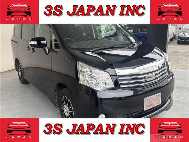 2013 Toyota Noah