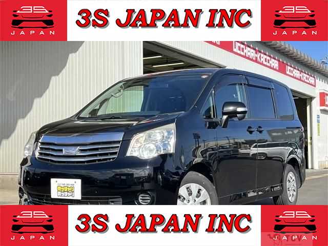 2012 Toyota Noah