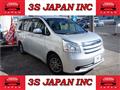 2010 Toyota Noah
